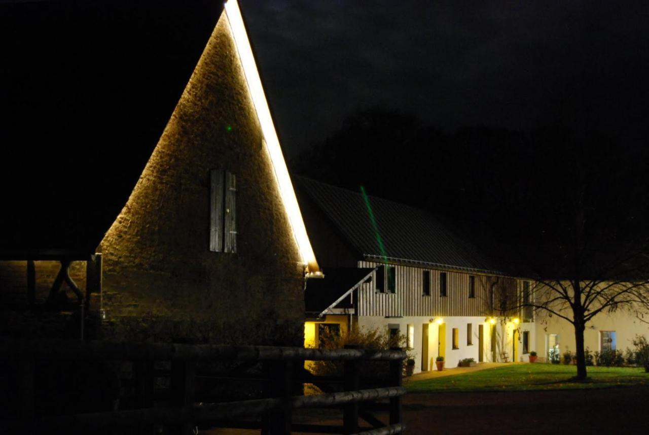 Hof Liebeneck Bed & Breakfast Osterspai Bagian luar foto